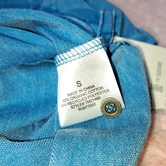 NWT Threads 4 Thoughts 3 Button Polo - Picture 9 of 10